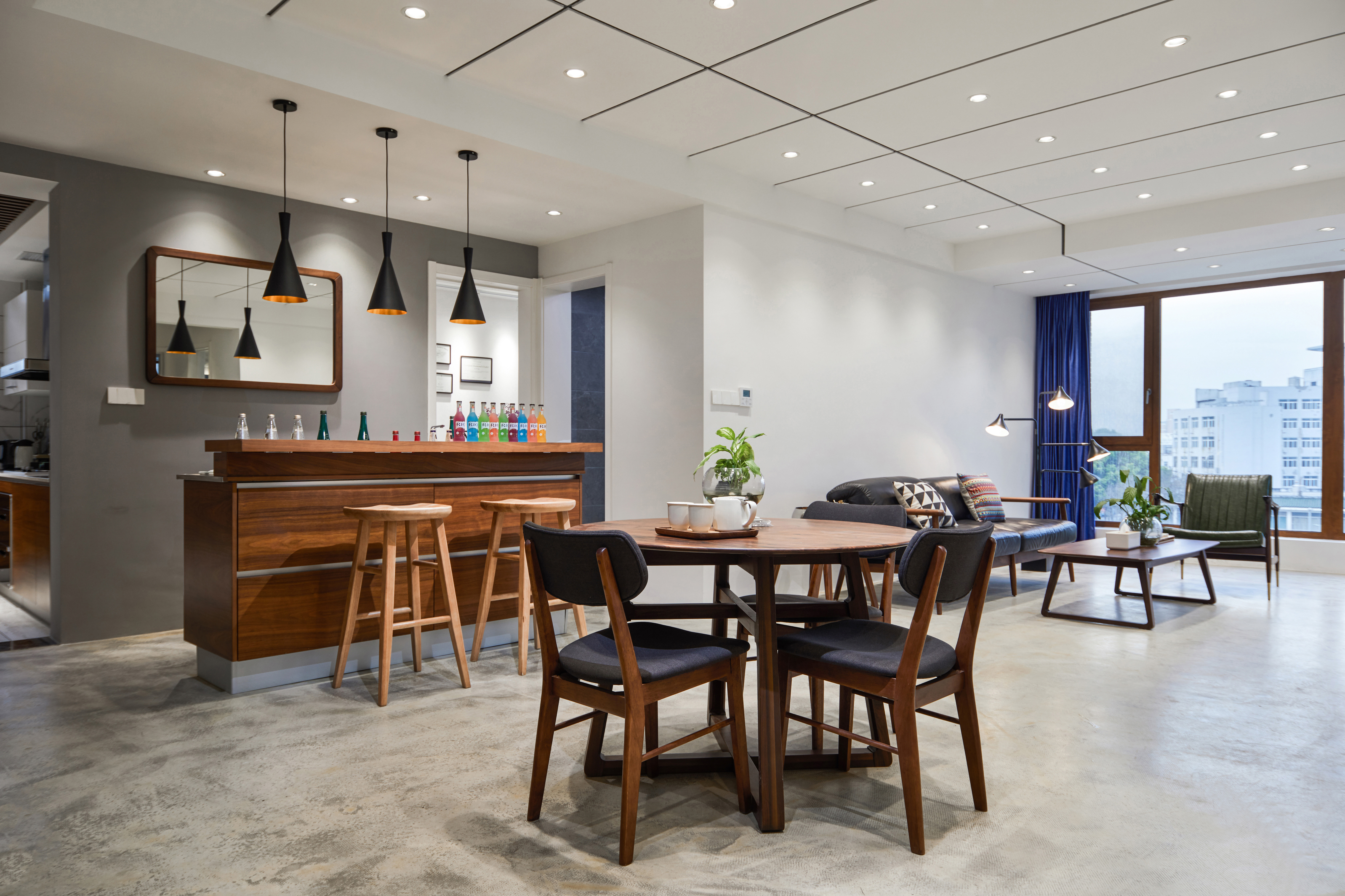 知青吃人惨案背后的底子：万分逆境中，男女知青为何做出难以想象的挑选