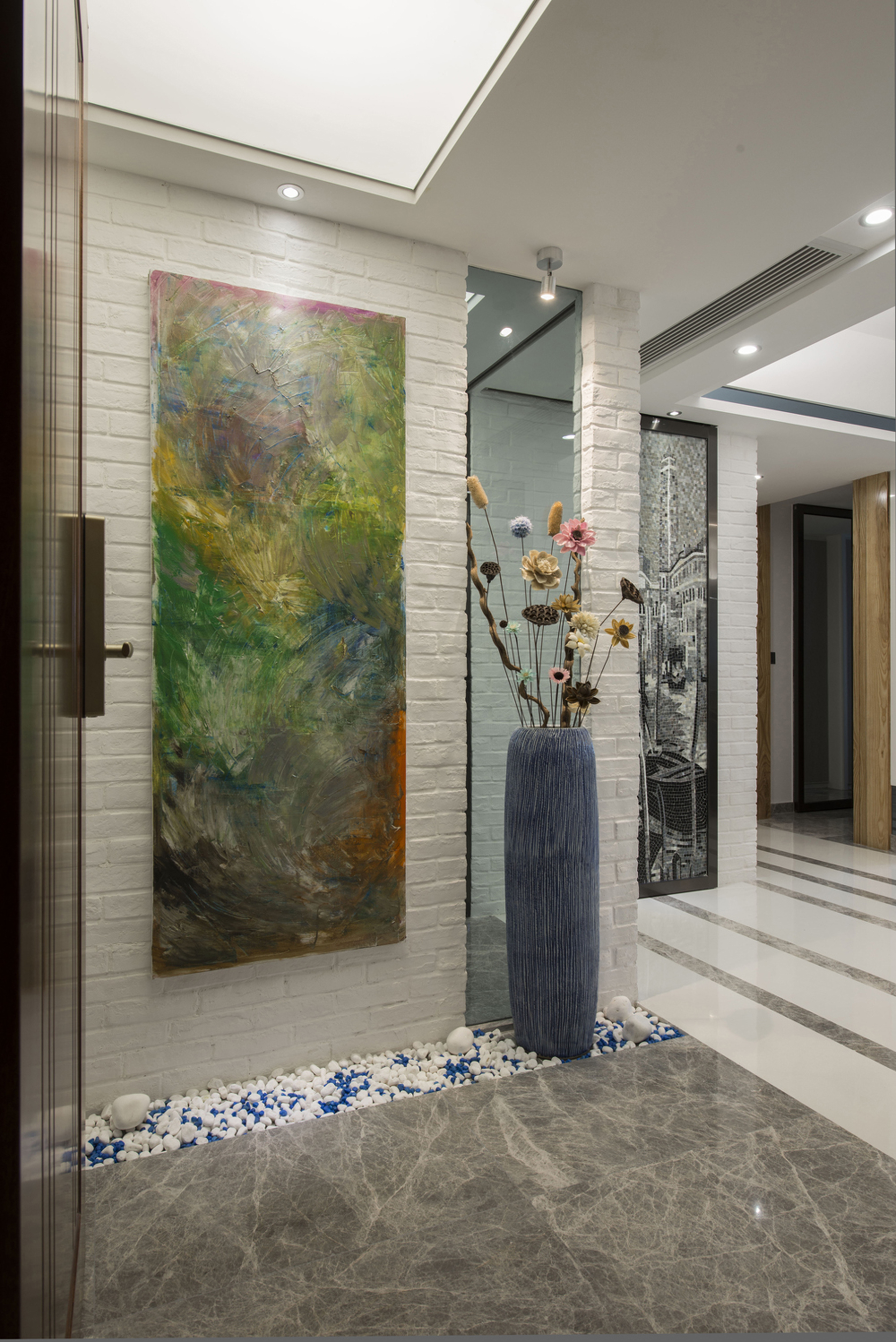 现代风格玄关和阳台装修设计效果图