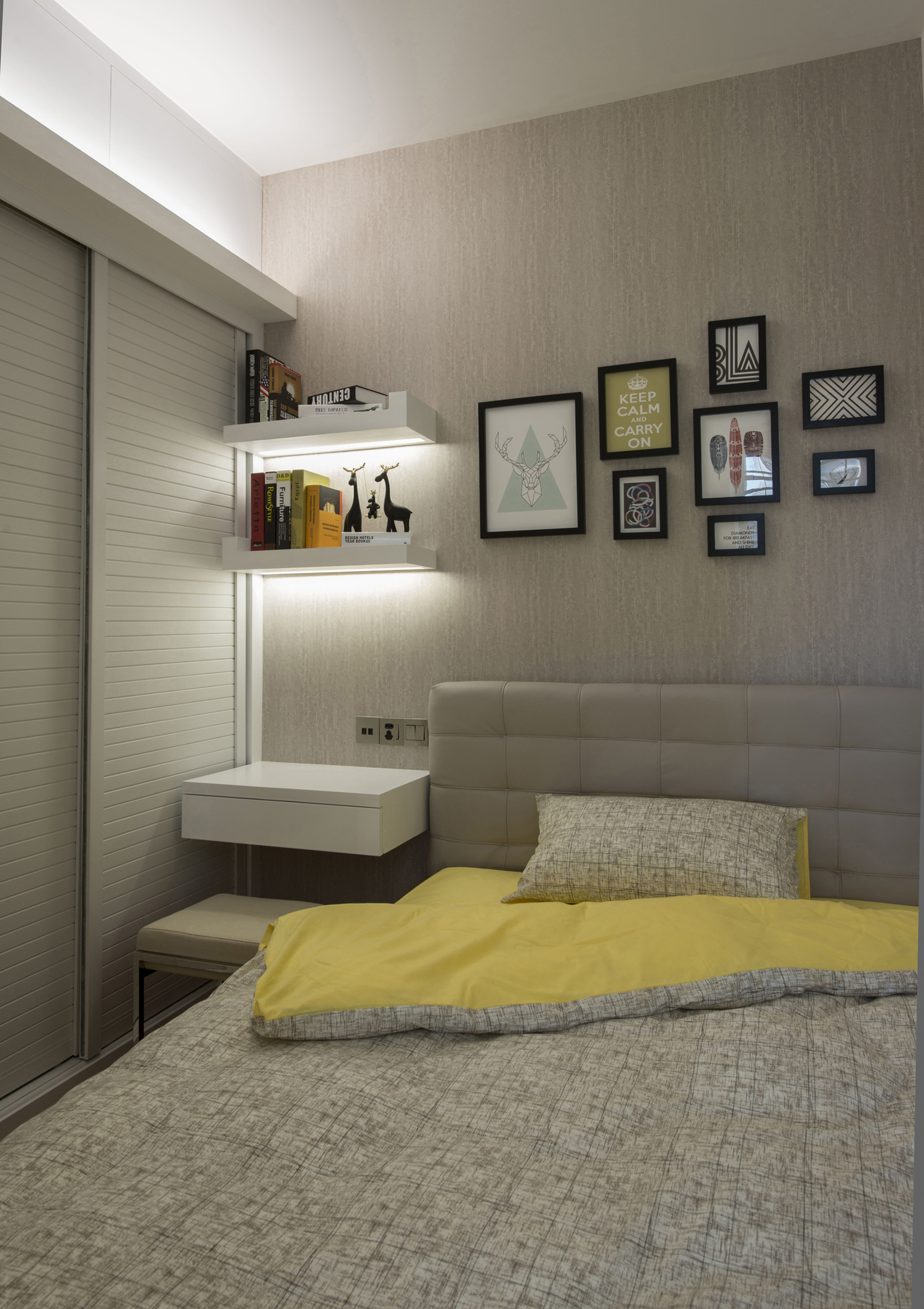 现代风格卧室装修设计效果图