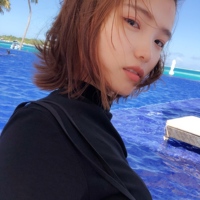 李文静