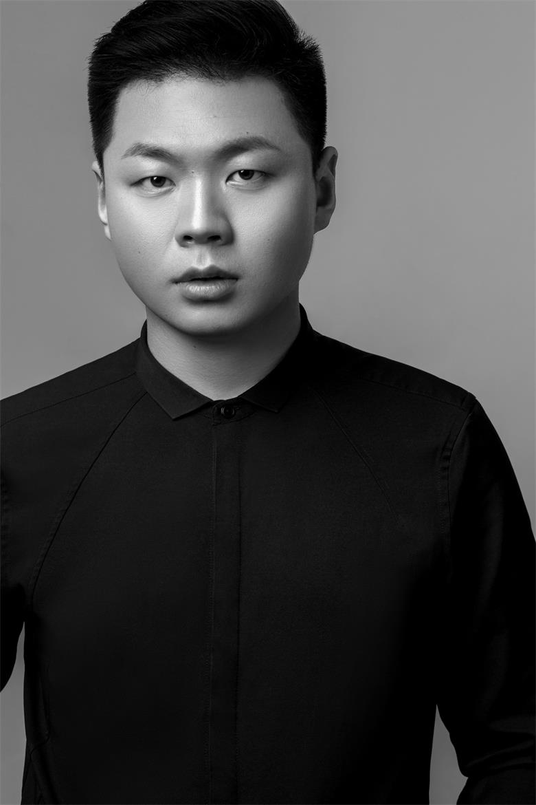 ***宇